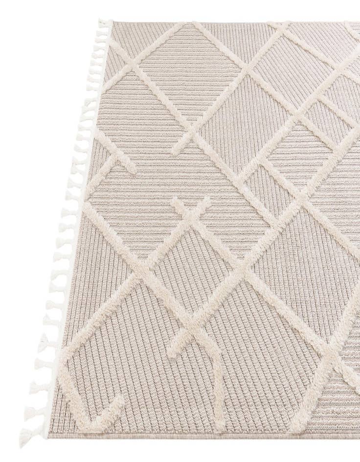 Detail image of 5' x 7' 8 Arlo Rug