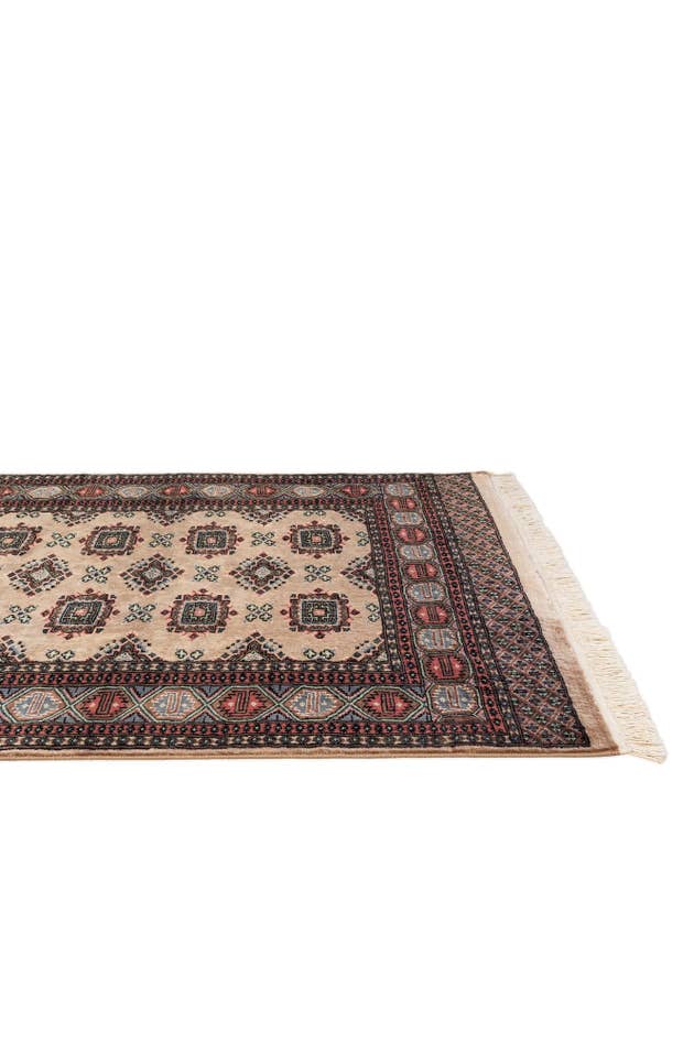 Detail image of 4' x 6' 5 Hand Knotted Bokhara Oriental Rug