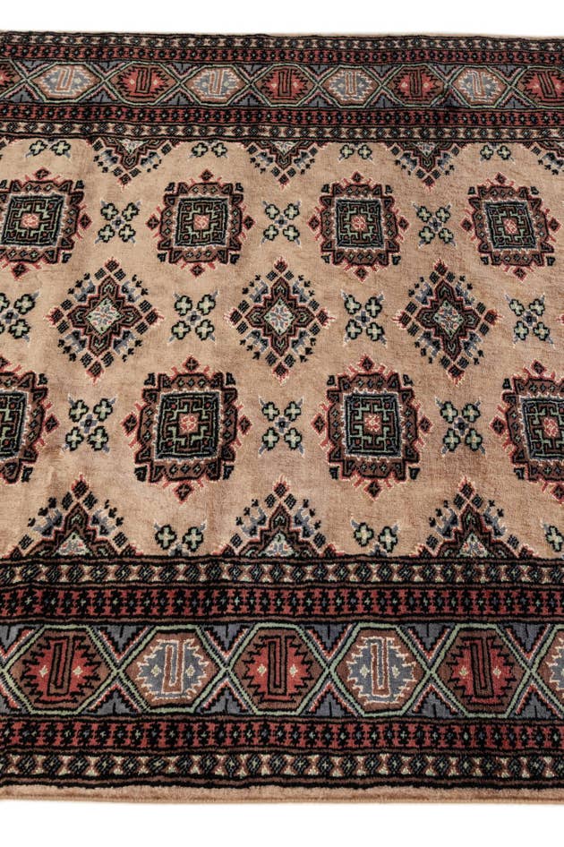 Detail image of 4' x 6' 5 Hand Knotted Bokhara Oriental Rug