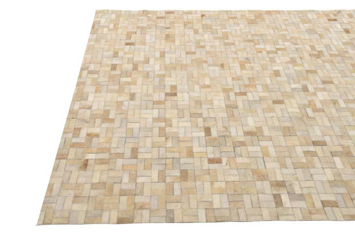 5' 4 x 7' 6 Cowhide Rug