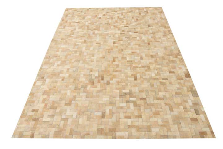 5' 5 x 7' 7 Cowhide Rug