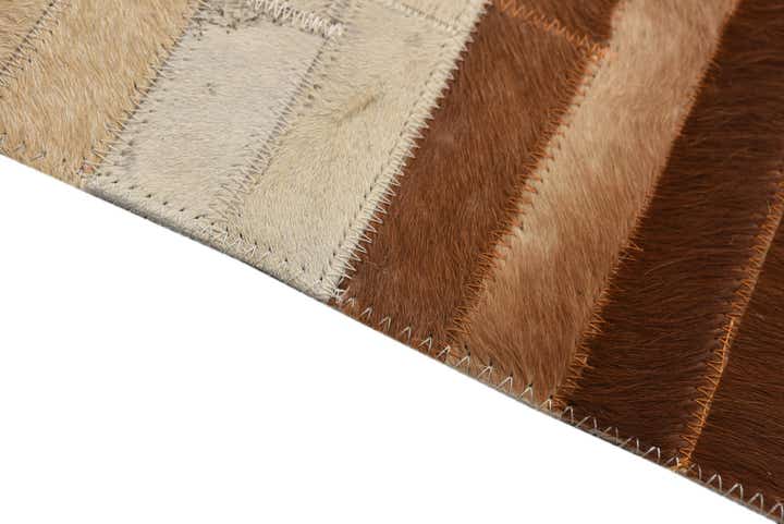5' x 8' Cowhide Rug