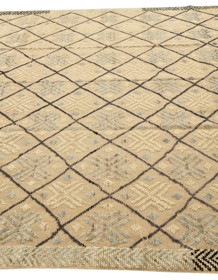 Detail image of 8' 7 x 11' 10  Hand Knotted Darya Wool Rug