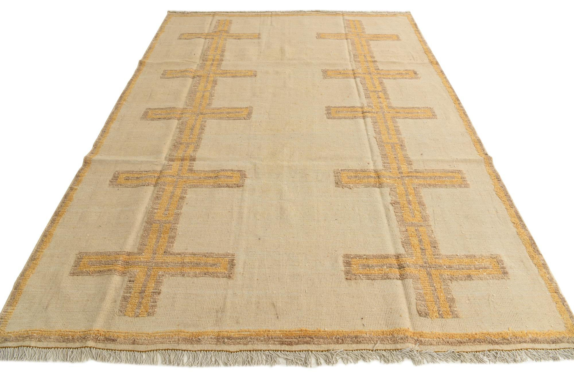 7' 5 x 10' 6 Hand Knotted Darya Wool Rug
