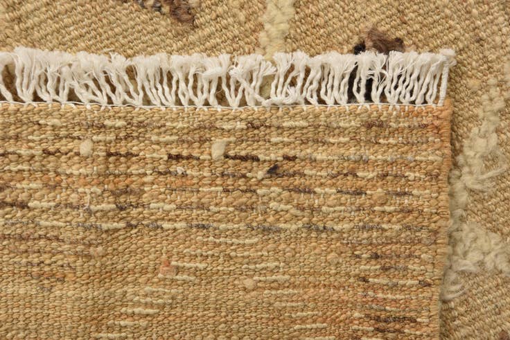Detail image of 6' 6 x 9' 10 Hand Knotted Darya Wool Rug