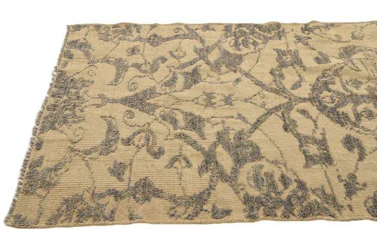 Detail image of 3' 10 x 6' 4 Hand Knotted Darya Wool Rug