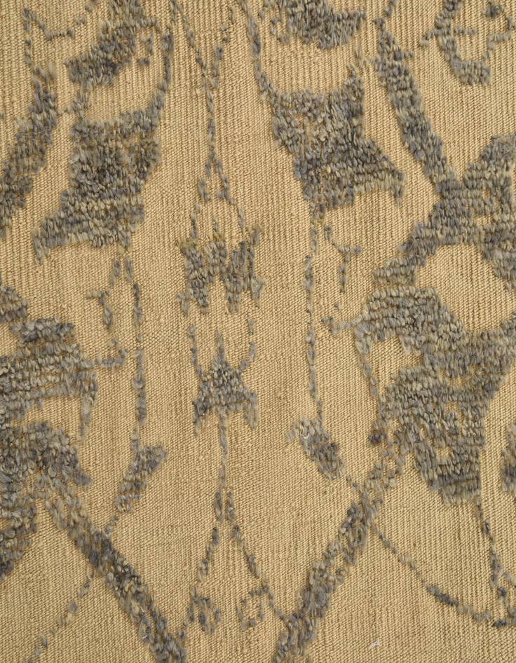 Detail image of 3' 10 x 6' 4  Hand Knotted Darya Wool Rug