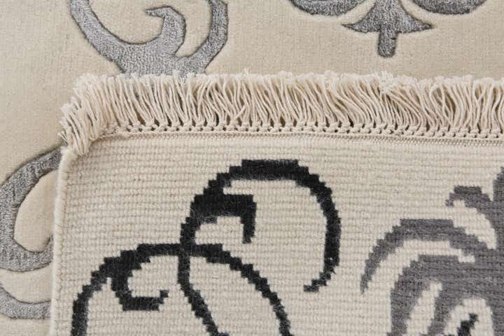 7' 11 x 10' Hand Knotted Darya Wool Rug