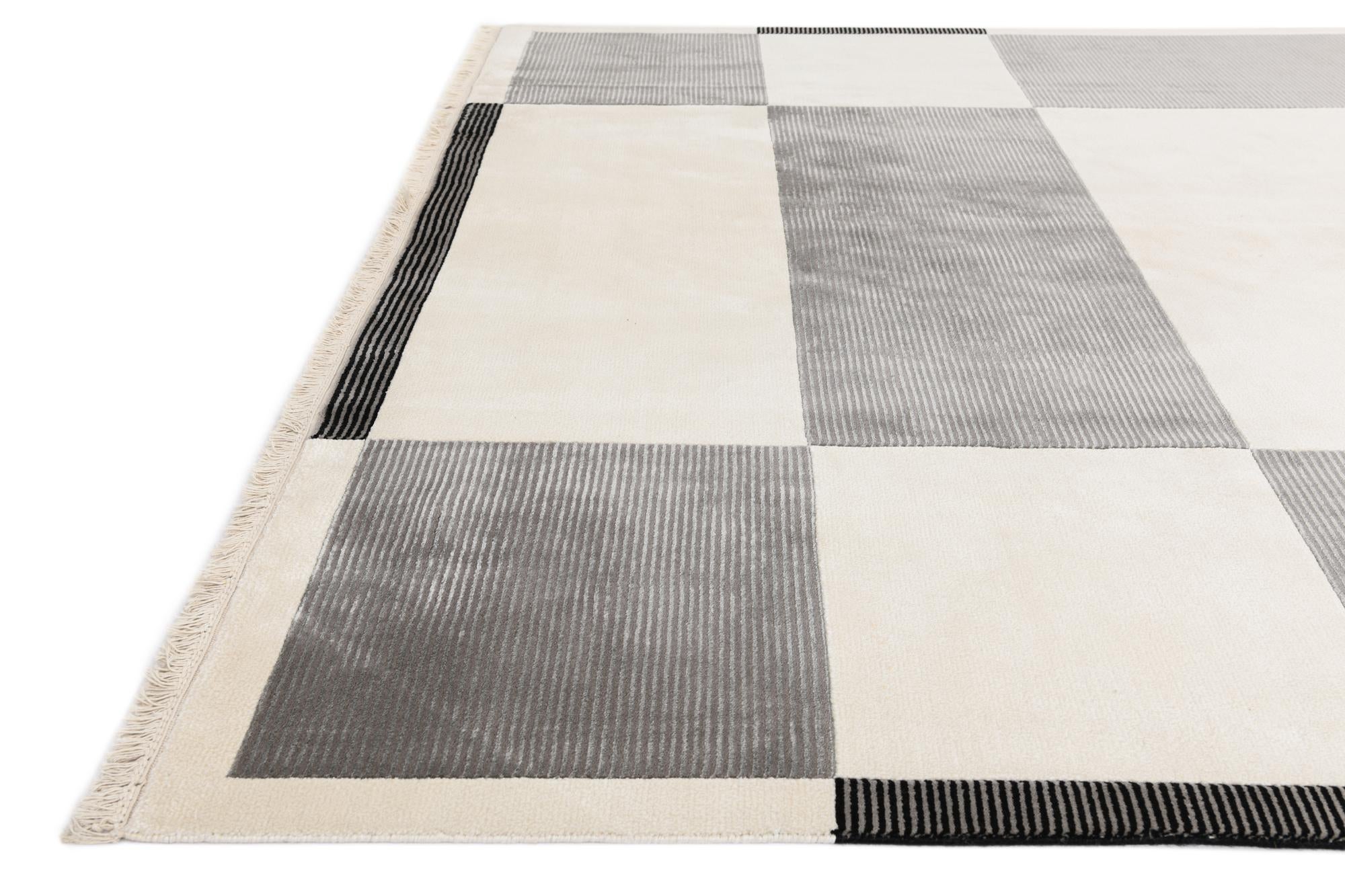 7' 9 x 9' 10 Hand Knotted Darya Wool Rug