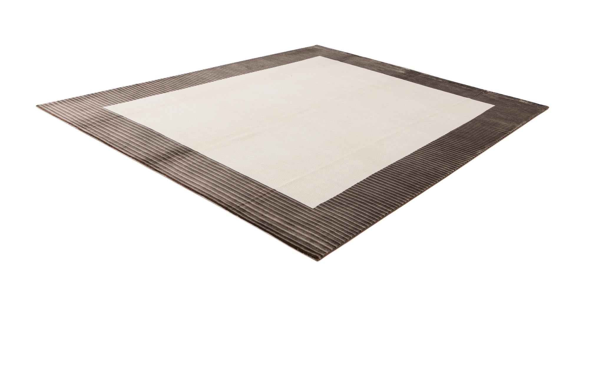 7' 10 x 9' 10 Hand Knotted Darya Wool Rug