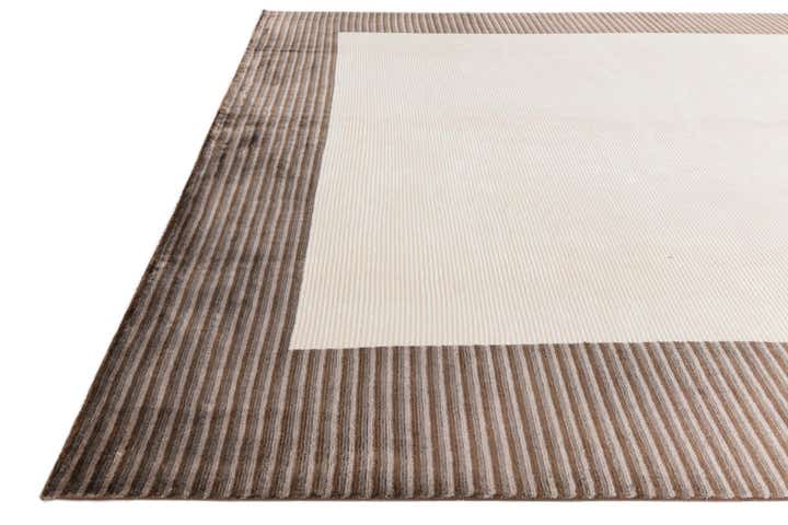 7' 10 x 9' 10 Hand Knotted Darya Wool Rug
