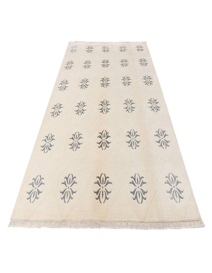 Detail image of 8' 4 x 10' 2  Hand Knotted Darya Wool Rug