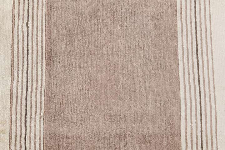 7' 10 x 9' 9 Hand Knotted Darya Wool Rug