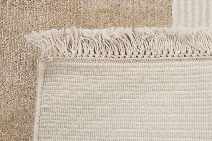7' 10 x 9' 9 Hand Knotted Darya Wool Rug