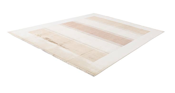 Detail image of 7' 9 x 9' 10 Hand Knotted Darya Wool Rug