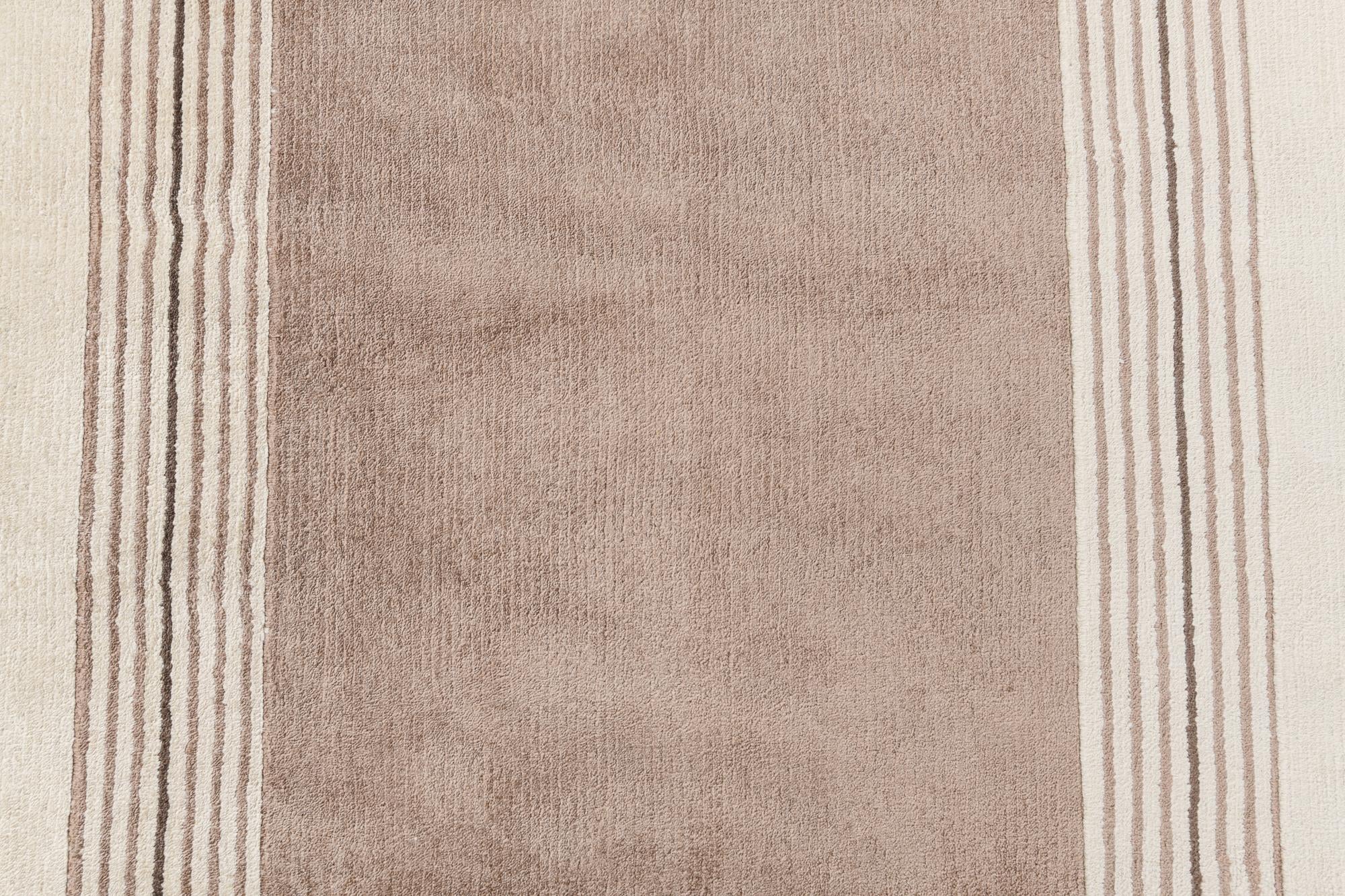 7' 9 x 9' 10 Hand Knotted Darya Wool Rug