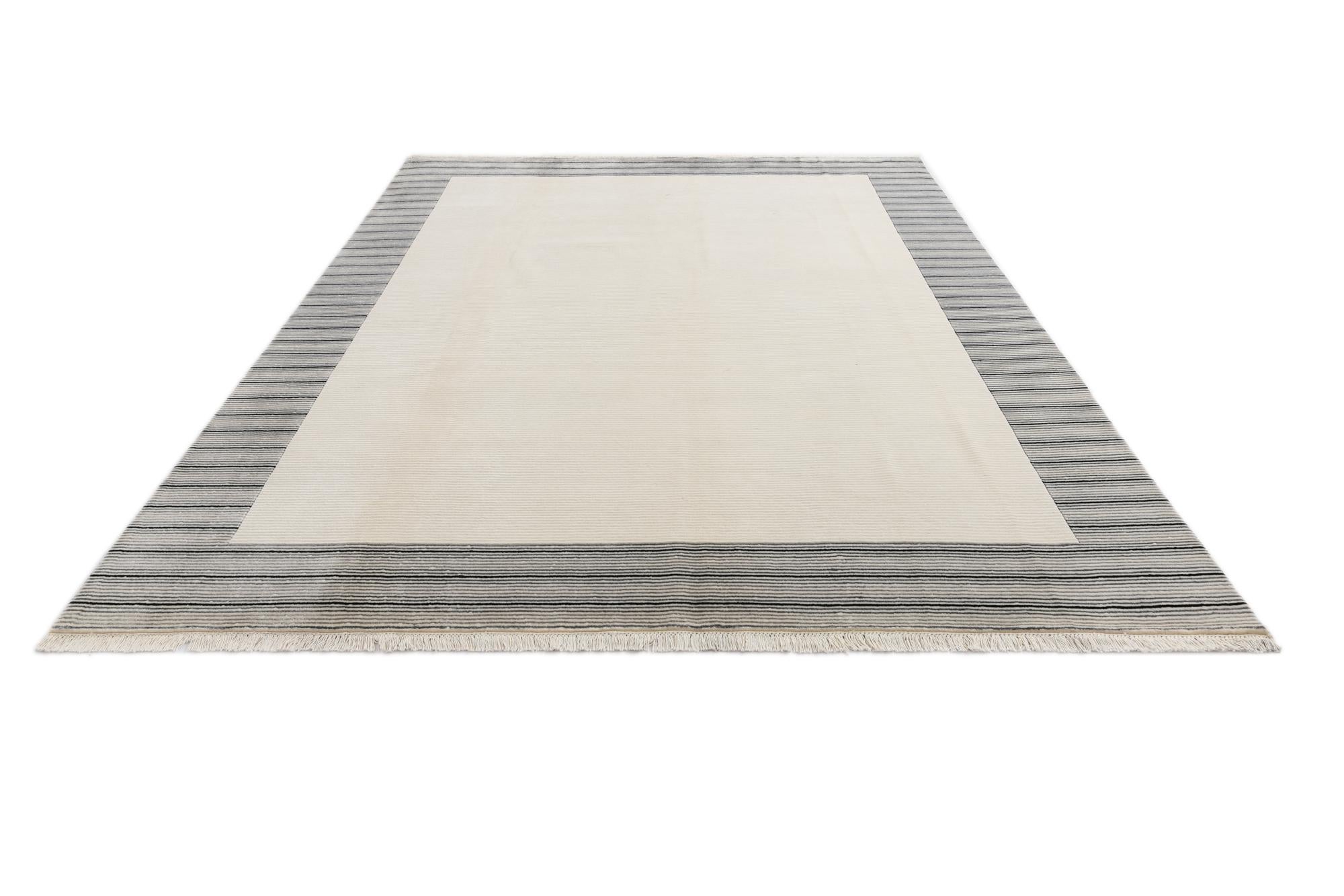 7' 10 x 9' 9 Hand Knotted Darya Wool Rug