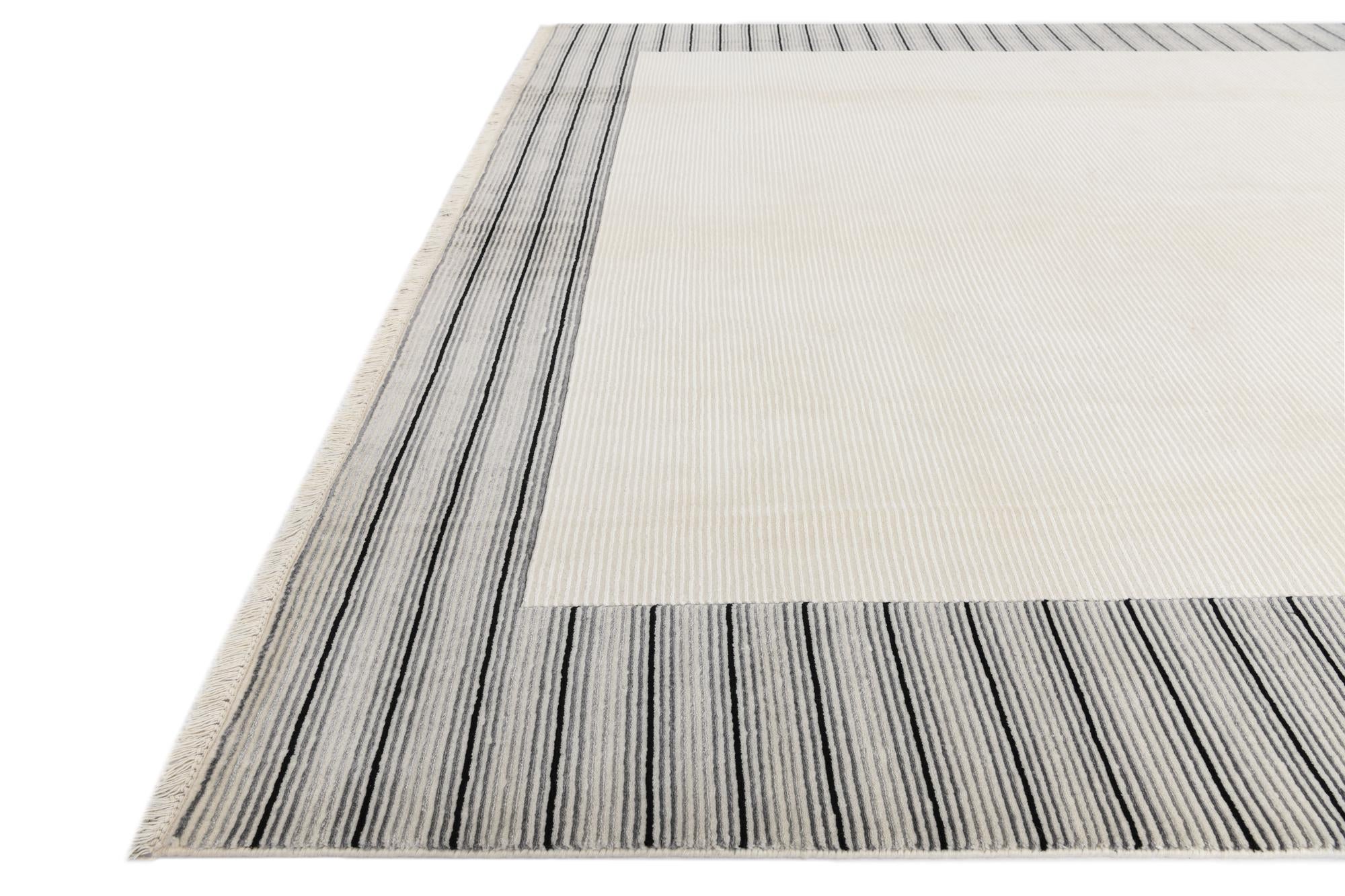 7' 10 x 9' 9 Hand Knotted Darya Wool Rug