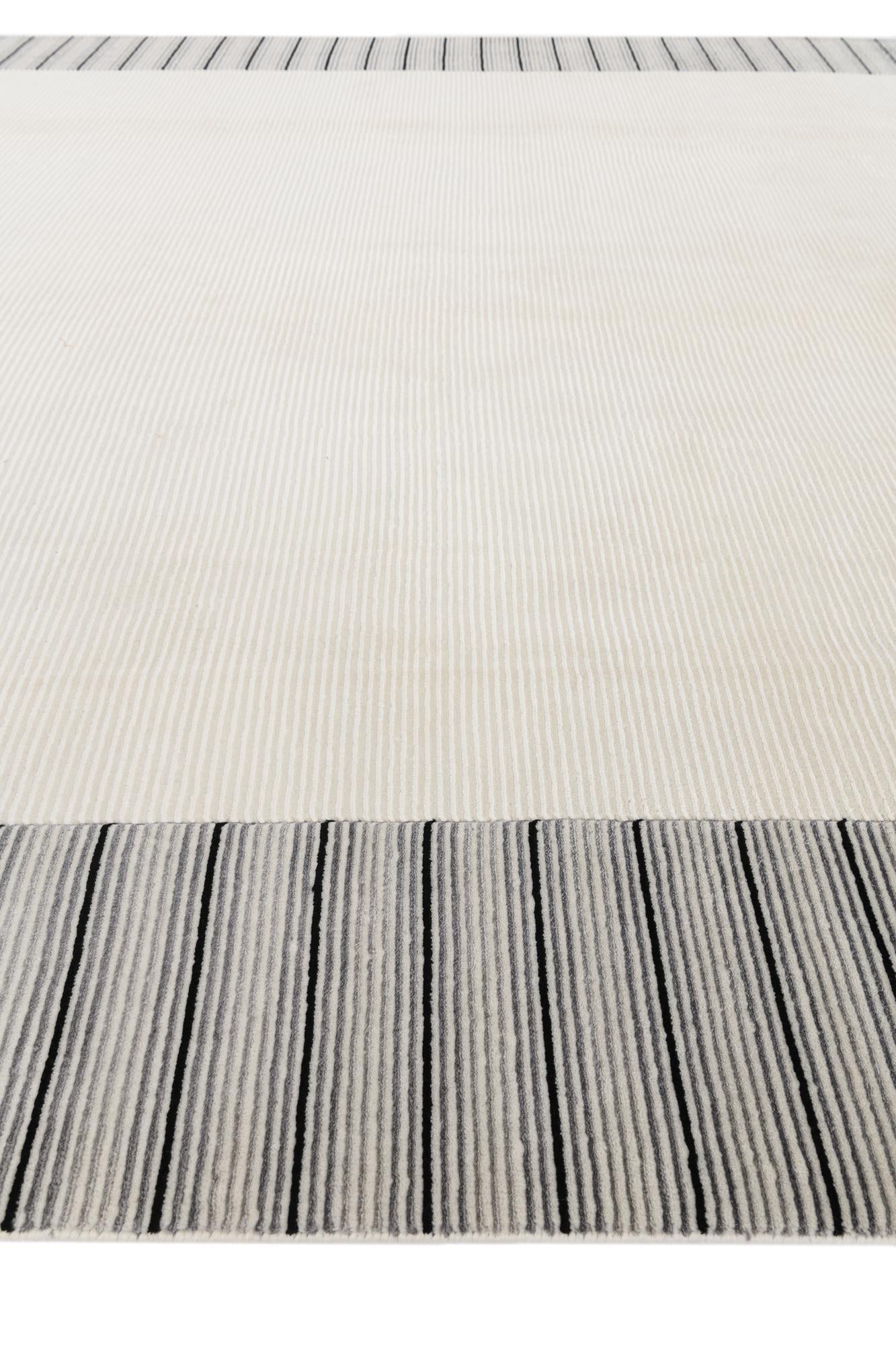 7' 10 x 9' 9 Hand Knotted Darya Wool Rug