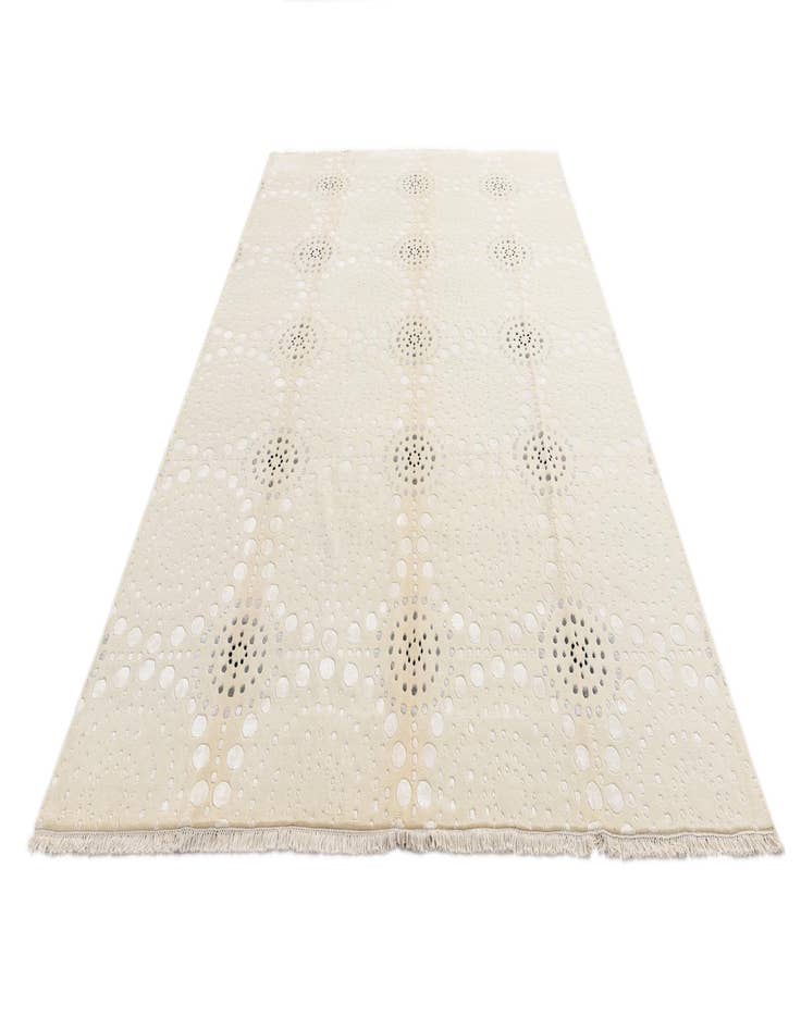 Detail image of 8' 1 x 11' 4  Hand Knotted Darya Wool Rug