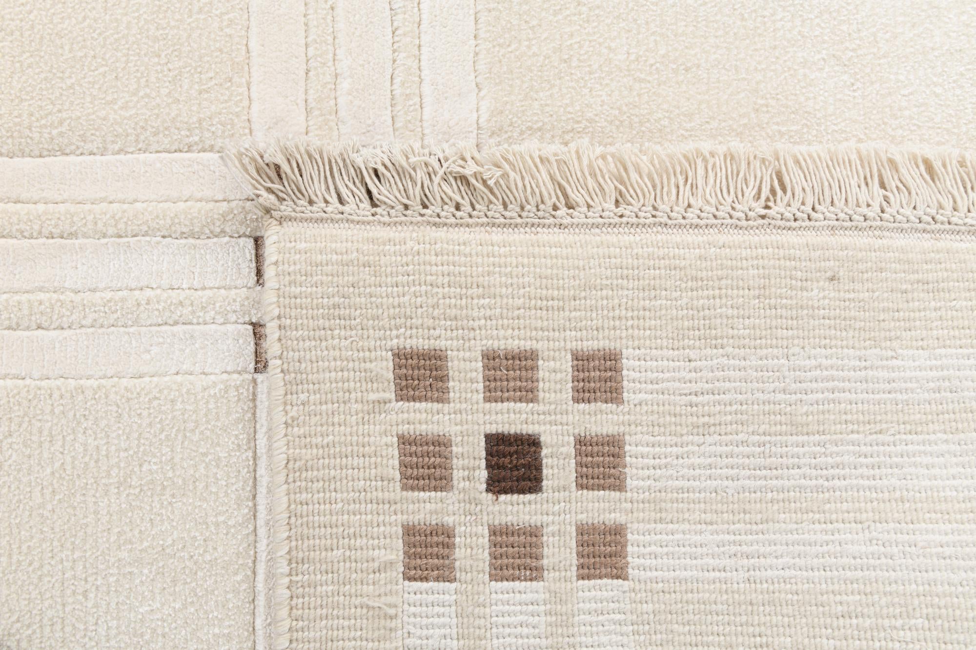 8' 1 x 11' 2 Hand Knotted Darya Wool Rug