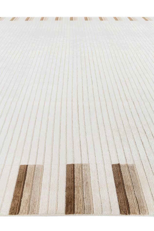 Detail image of 8' x 11' 6 Hand Knotted Darya Wool Rug