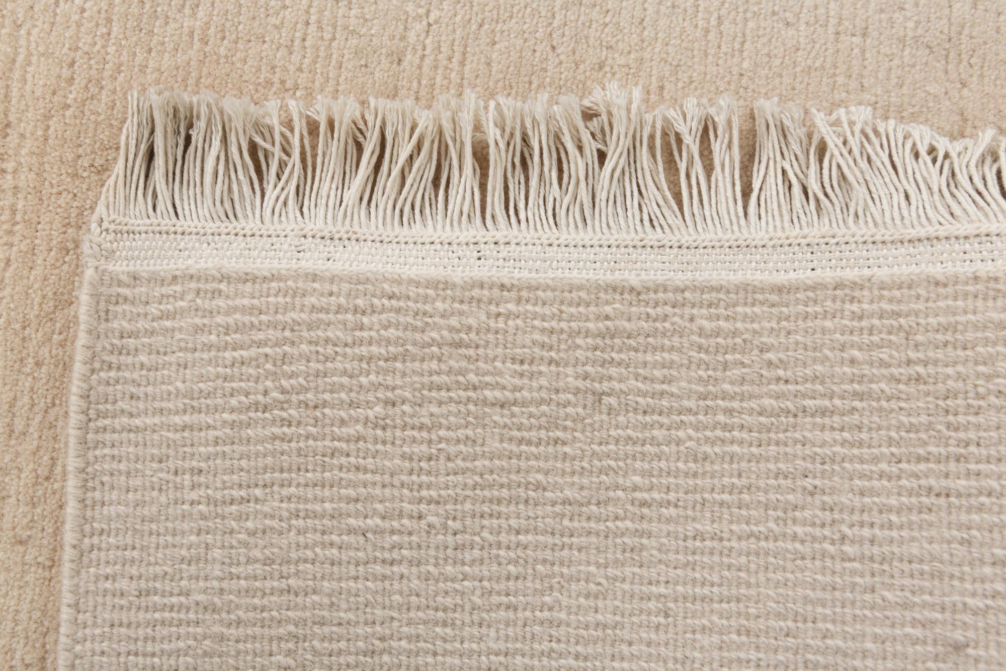 6' 11 x 9' 7 Hand Knotted Darya Wool Rug