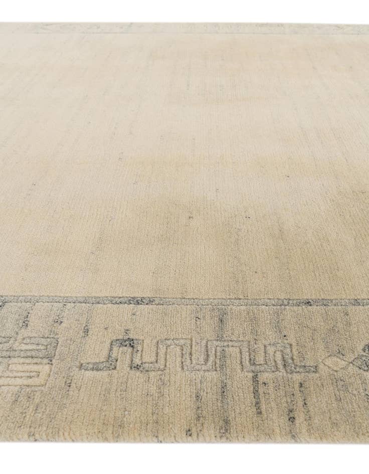 Detail image of 6' 7 x 9' 7  Hand Knotted Darya Wool Rug