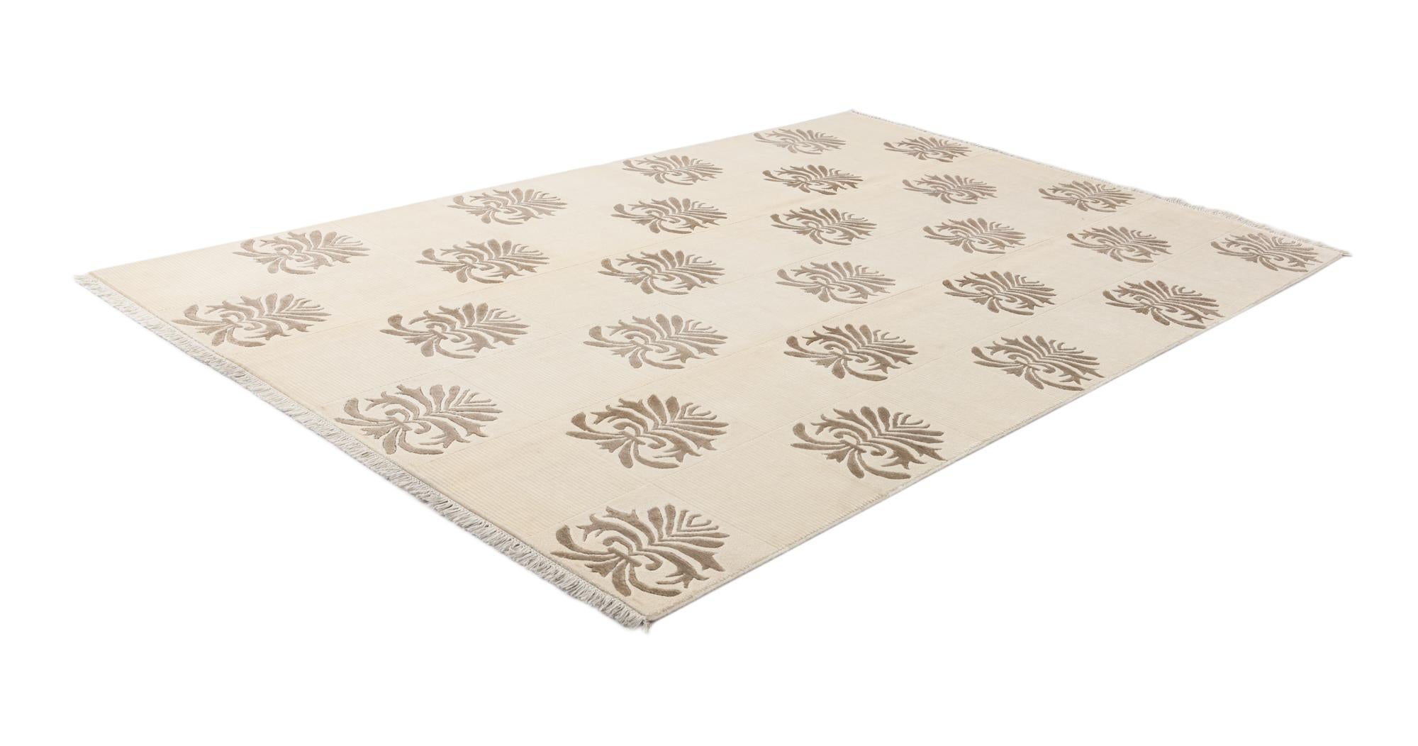 6' 7 x 9' 11 Hand Knotted Darya Wool Rug