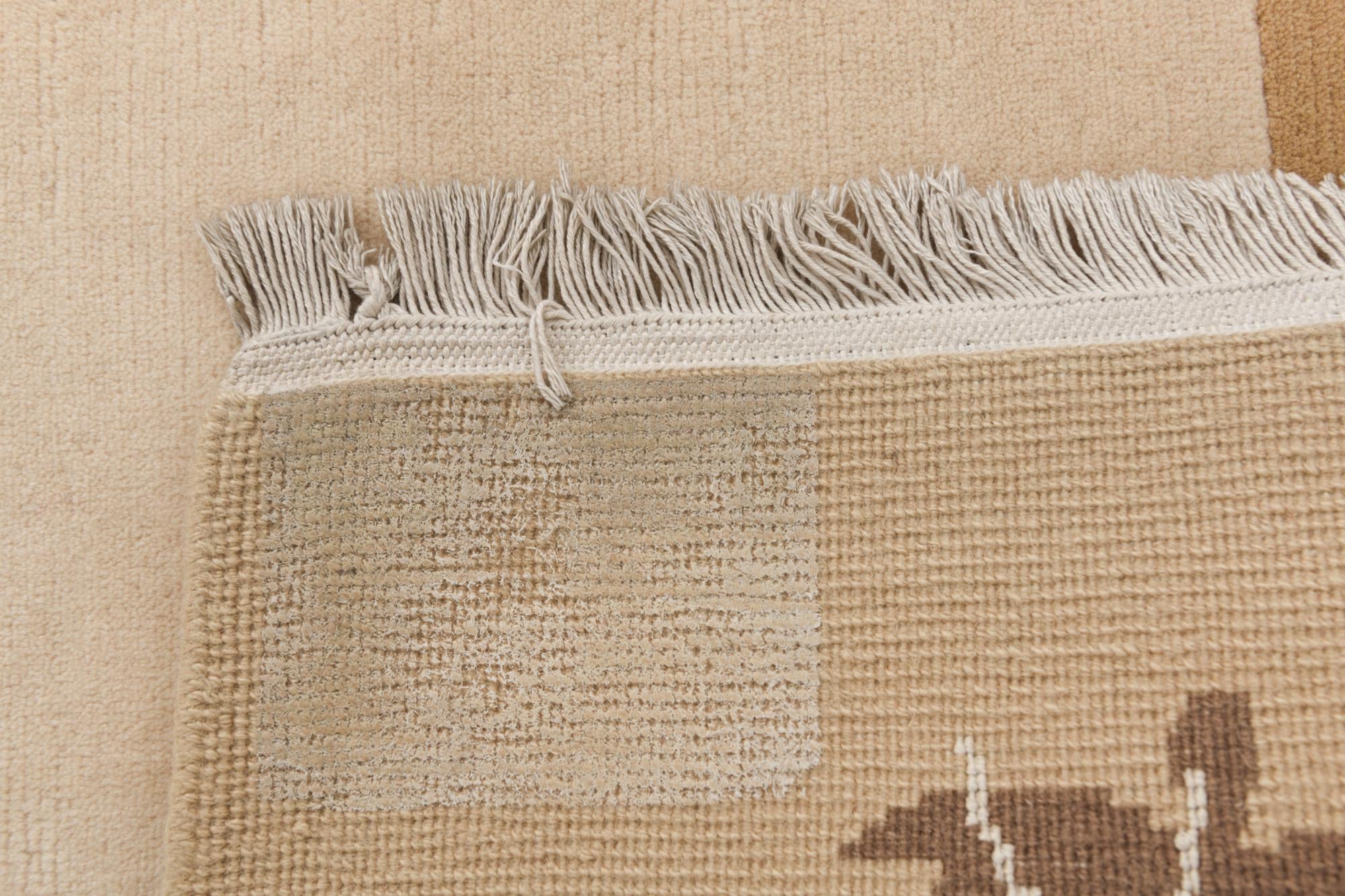 6' 6 x 10' Hand Knotted Darya Wool Rug