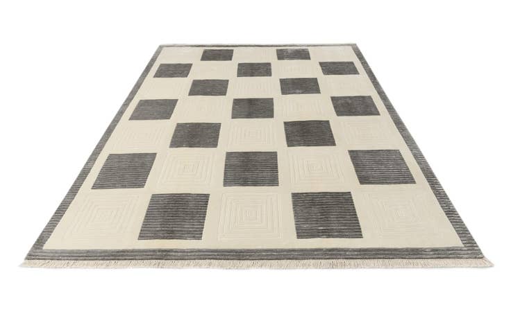 Detail image of 6' 6 x 9' 7 Hand Knotted Darya Wool Rug