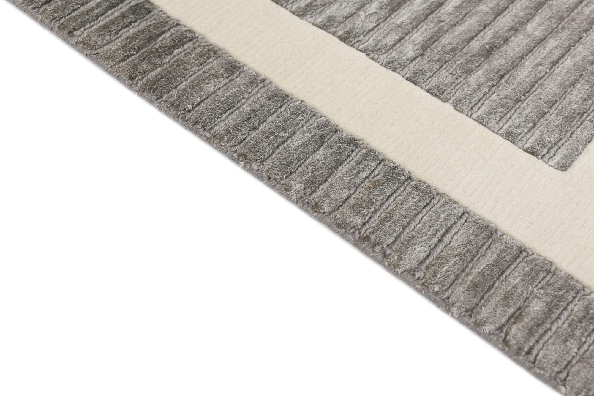 6' 6 x 9' 7 Hand Knotted Darya Wool Rug