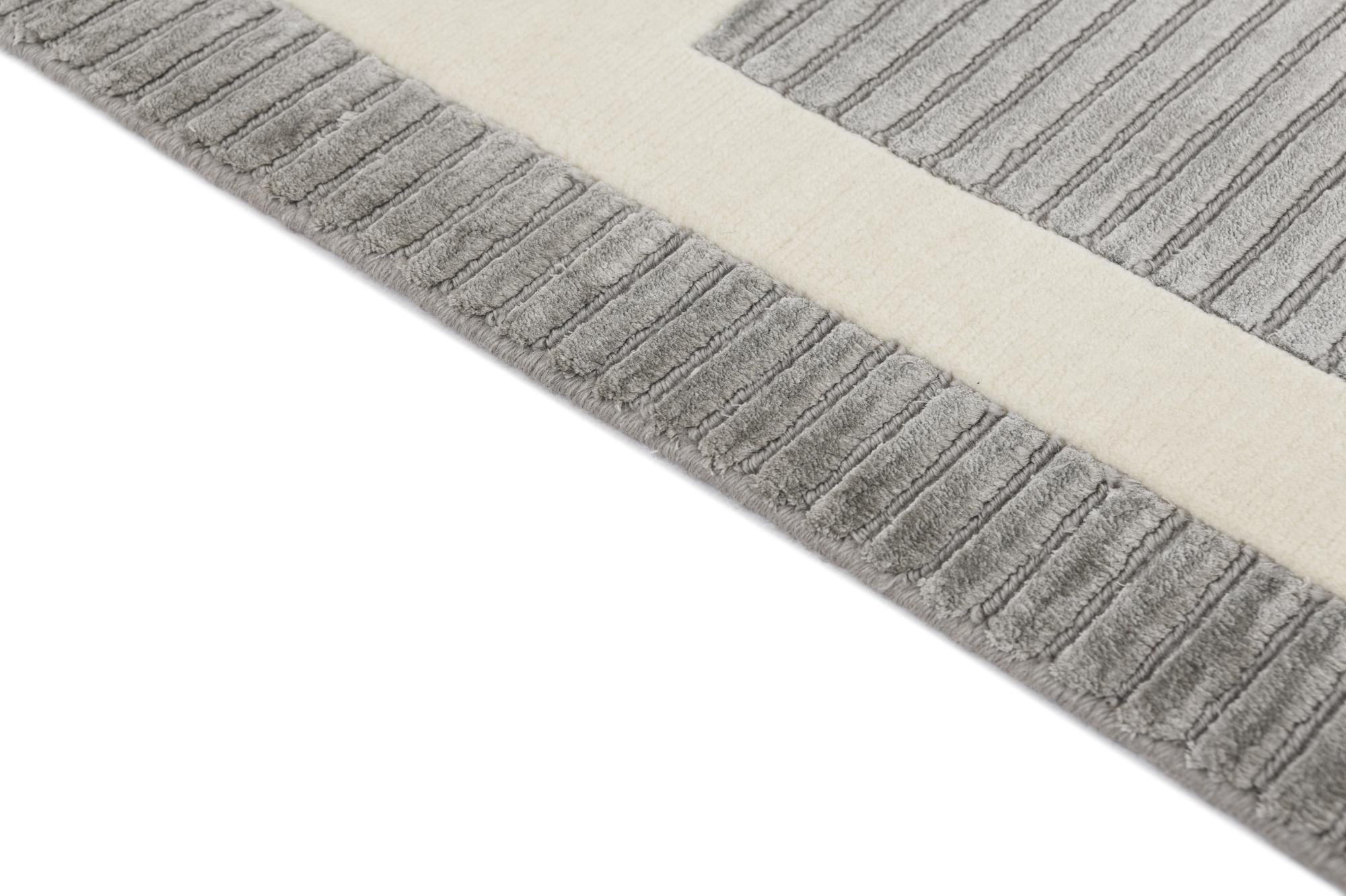 6' 7 x 9' 10 Hand Knotted Darya Wool Rug