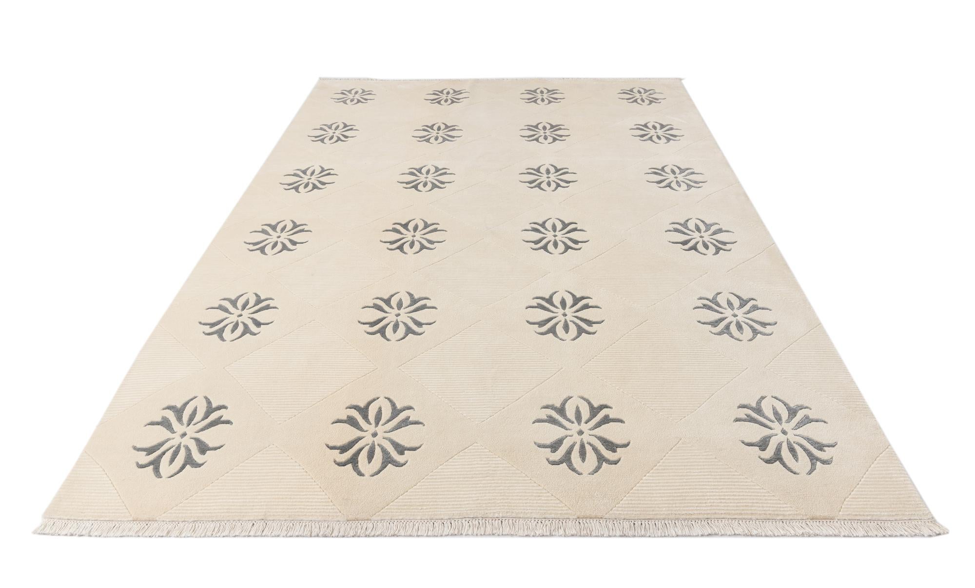 6' 7 x 9' 10 Hand Knotted Darya Wool Rug