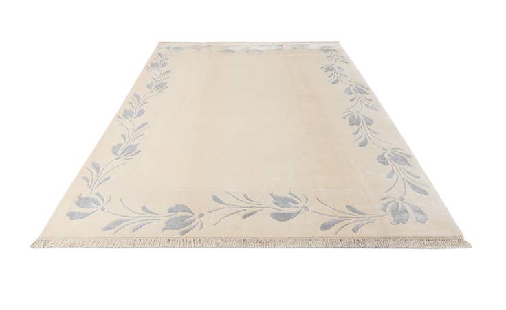 Detail image of 6' 11 x 9' 8 Hand Knotted Darya Wool Rug