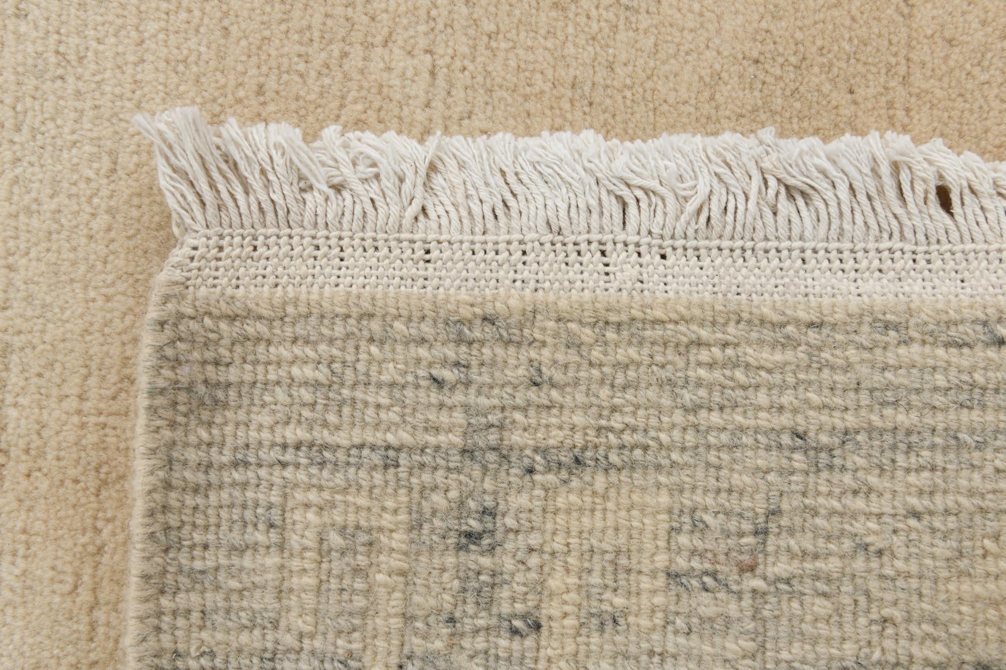 6' 8 x 9' 7 Hand Knotted Darya Wool Rug