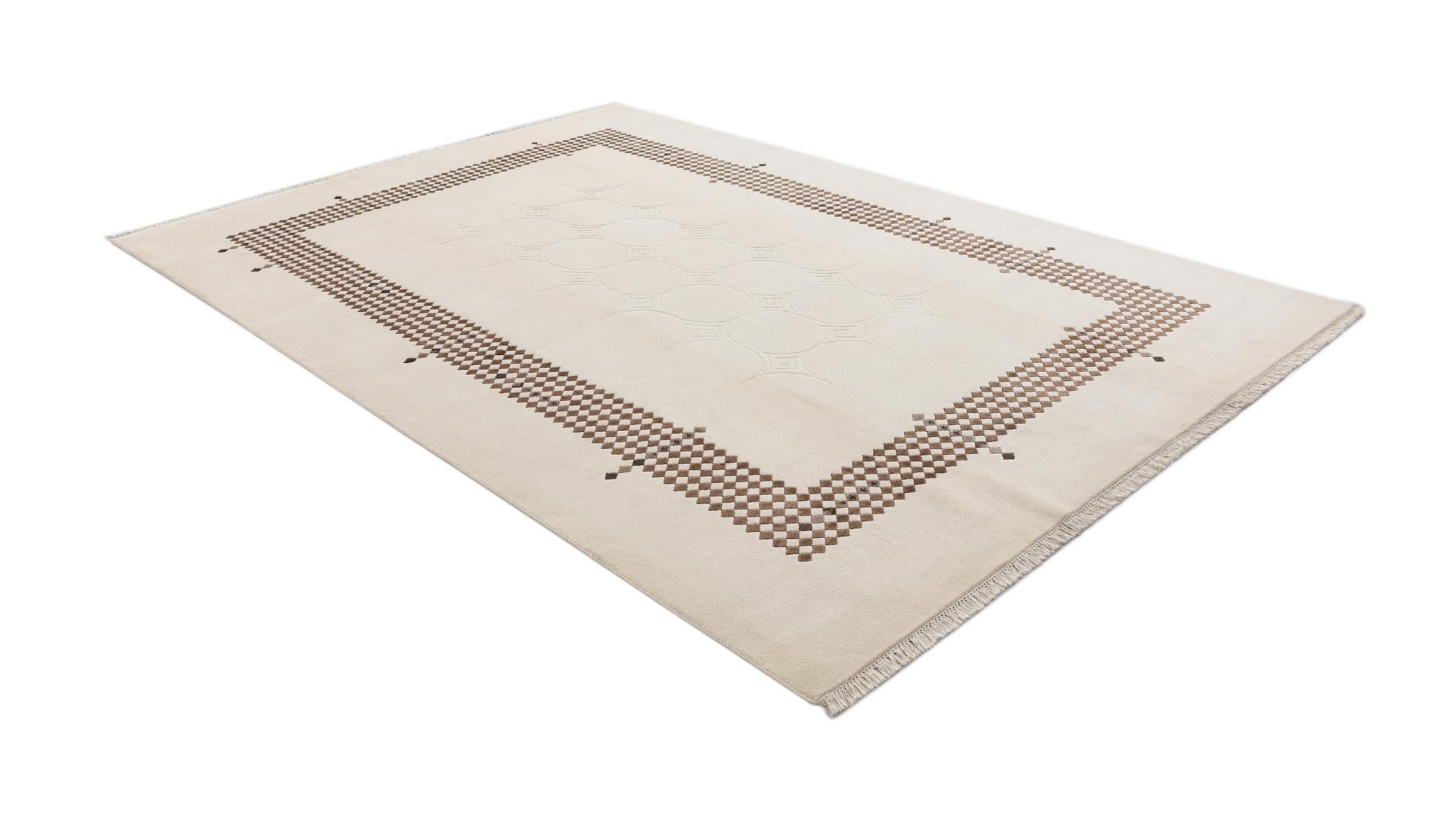 6' 11 x 10' Hand Knotted Darya Wool Rug