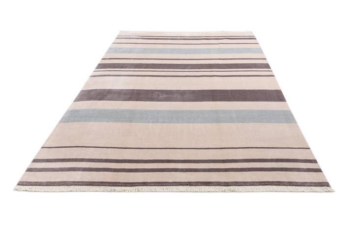 Detail image of 6' 5 x 9' 8 Hand Knotted Darya Wool Rug