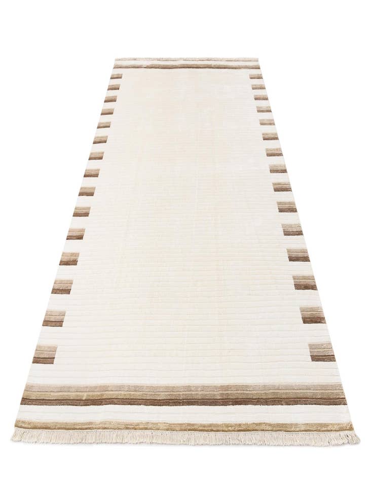 Detail image of 6' 7 x 9' 7  Hand Knotted Darya Wool Rug