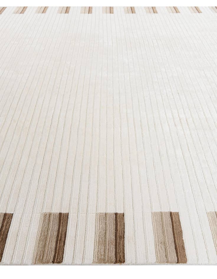 Detail image of 6' 7 x 9' 7  Hand Knotted Darya Wool Rug