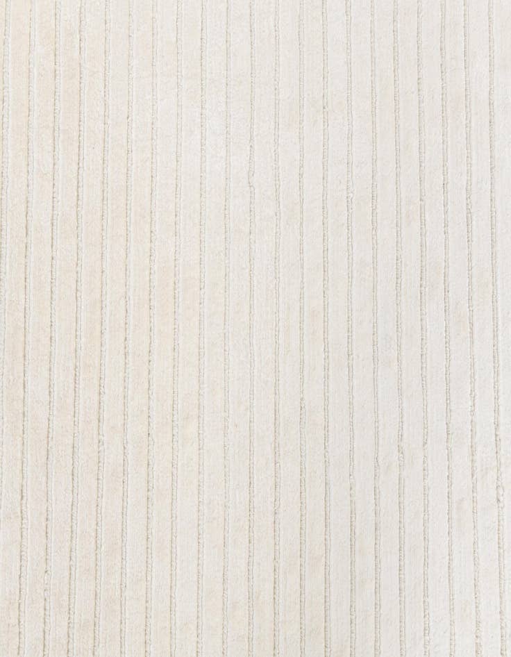 Detail image of 6' 7 x 9' 7  Hand Knotted Darya Wool Rug