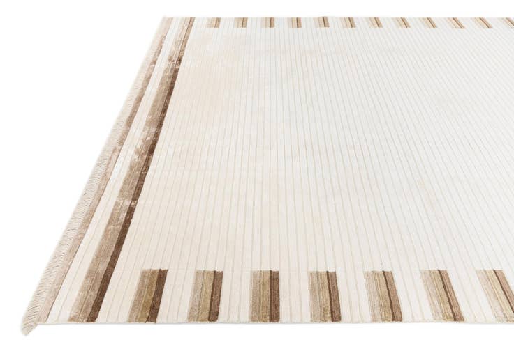 Detail image of 6' 6 x 9' 9 Hand Knotted Darya Wool Rug