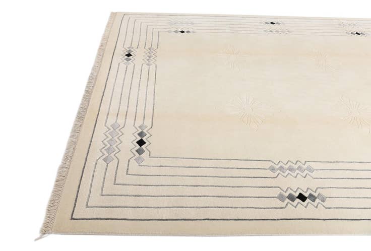 Detail image of 6' 8 x 10' Hand Knotted Darya Wool Rug