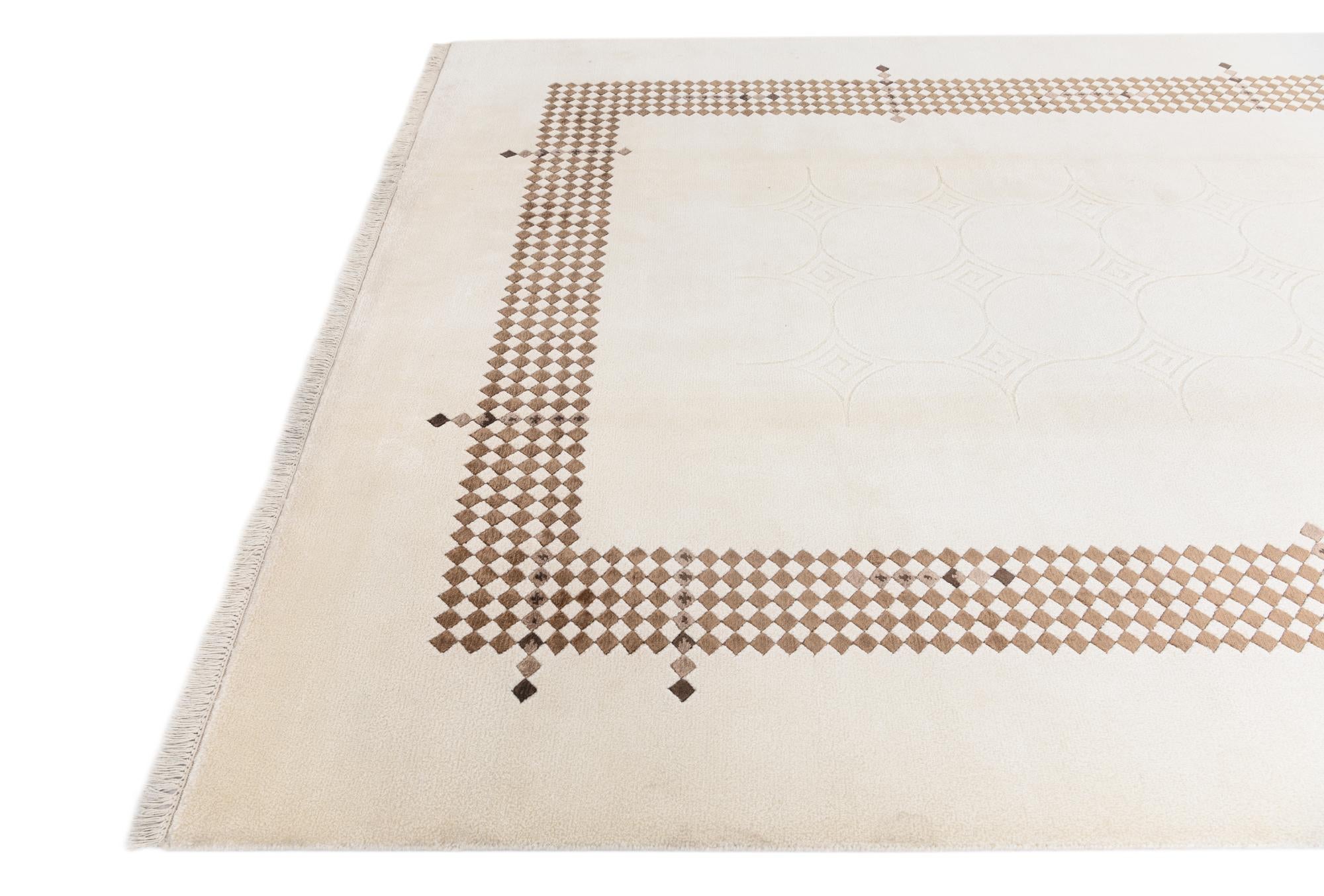 6' 10 x 10' 2 Hand Knotted Darya Wool Rug