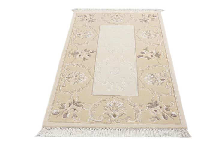 2' 9 x 4' 8 Hand Knotted Darya Wool Rug
