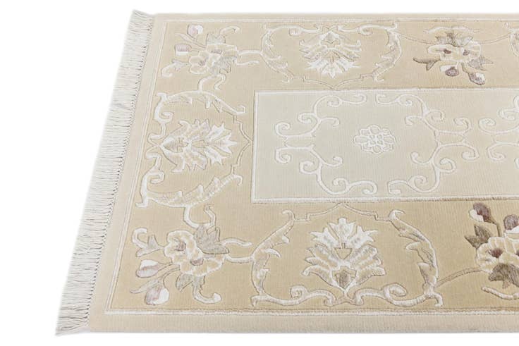 Detail image of 2' 9 x 4' 8 Hand Knotted Darya Wool Rug