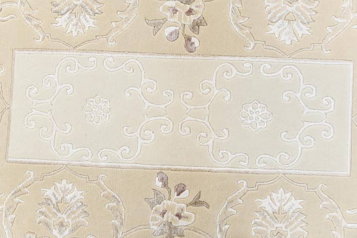 Detail image of 2' 9 x 4' 8 Hand Knotted Darya Wool Rug