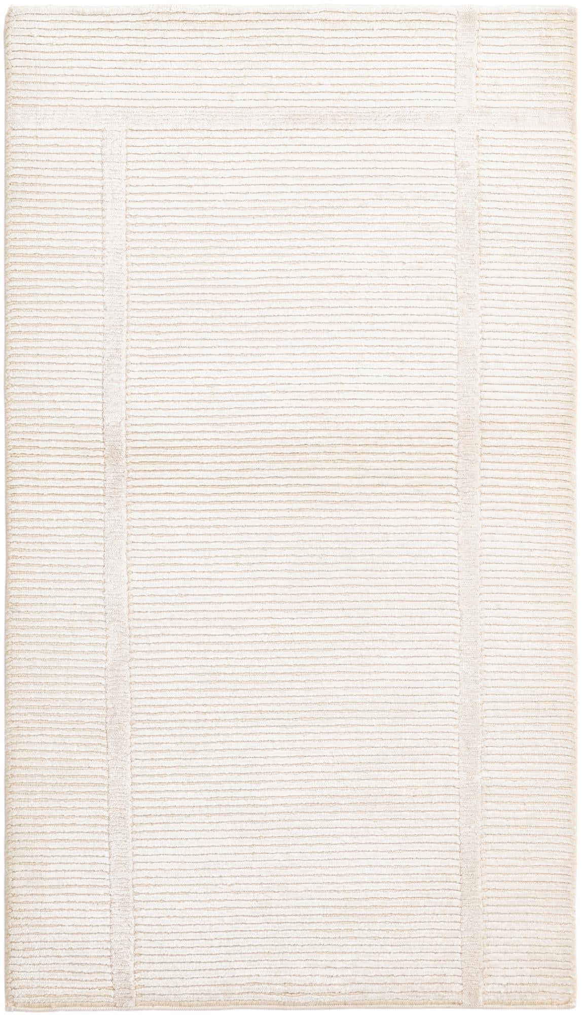 2' 8 x 4' 9 Hand Knotted Darya Wool Rug