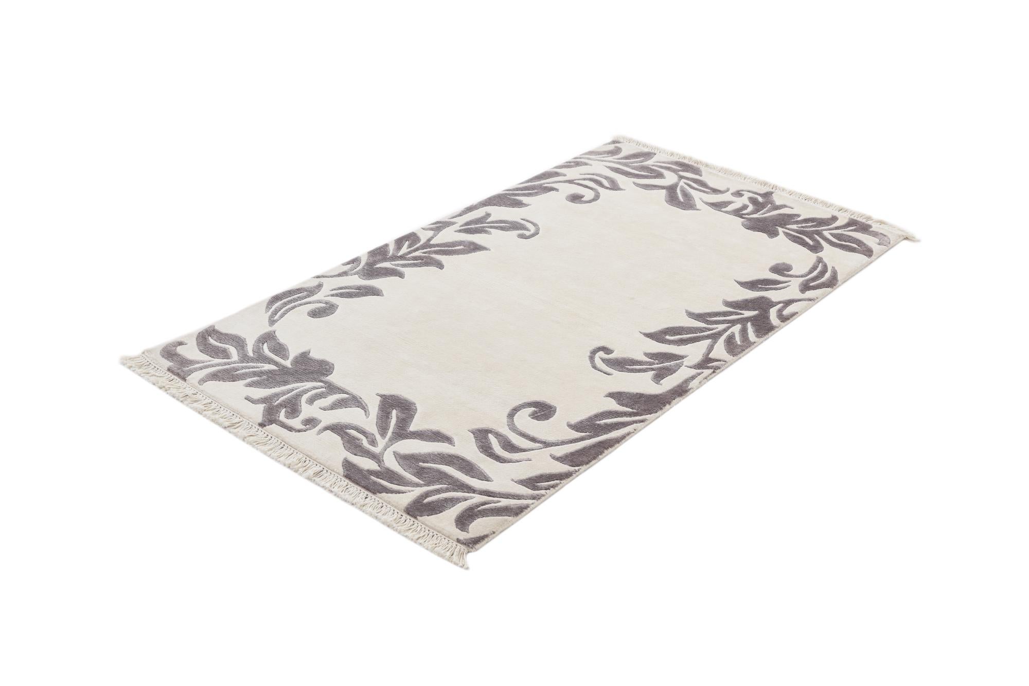 2' 9 x 5' Hand Knotted Darya Wool Rug