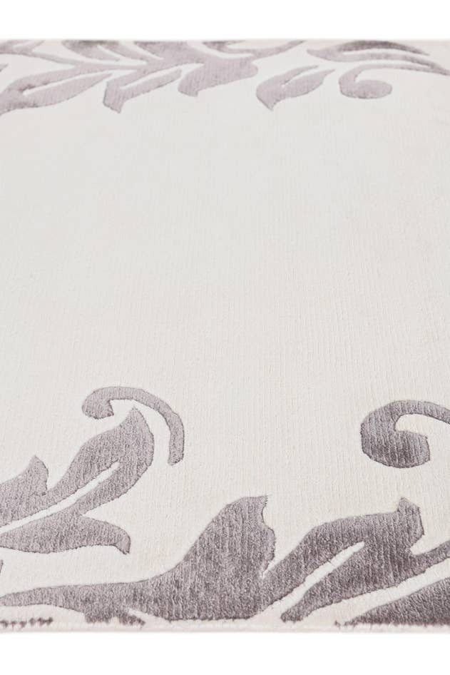 Detail image of 2' 9 x 5' Hand Knotted Darya Wool Rug